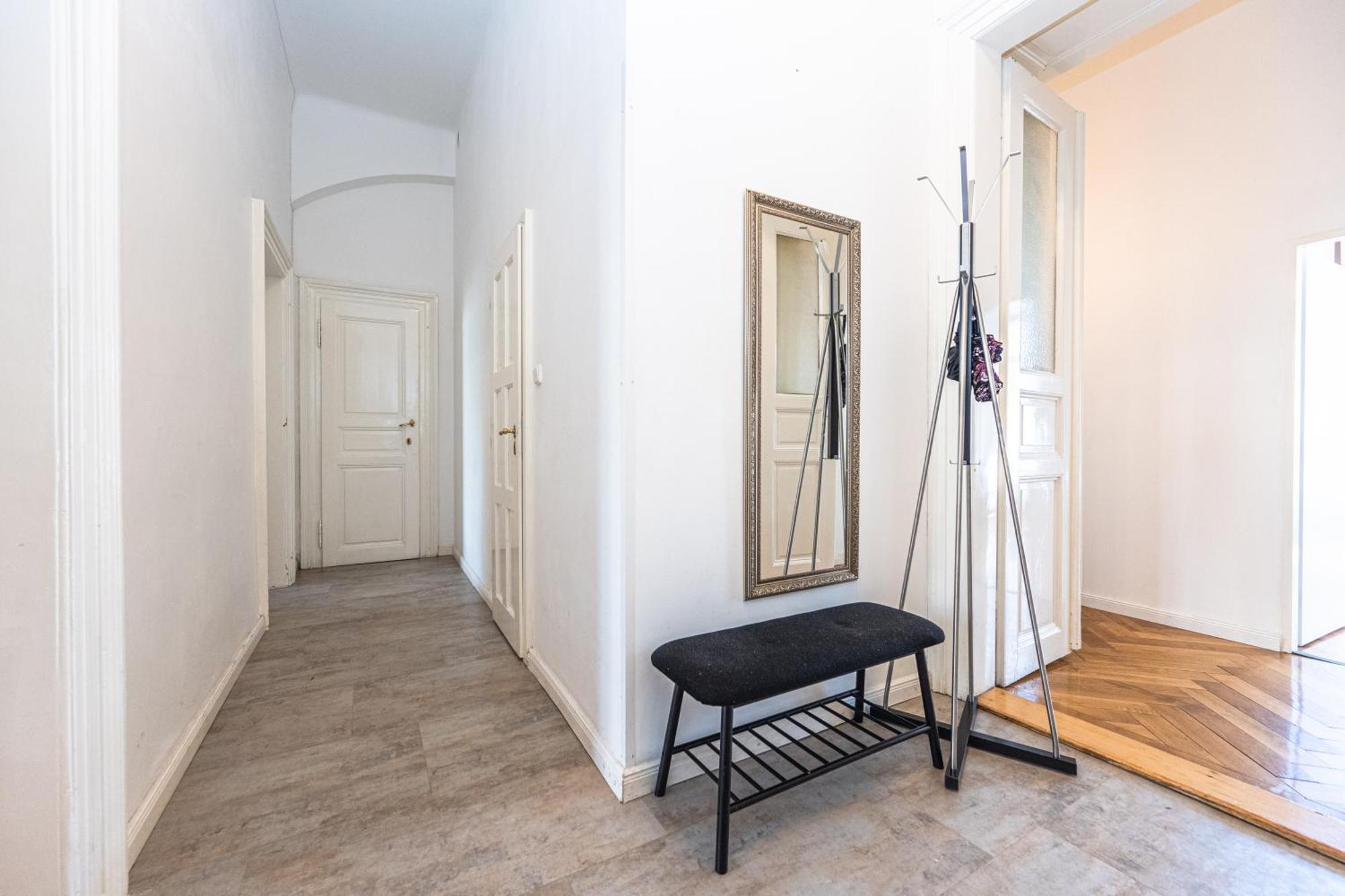 Safarikova 18 Apartment Prag